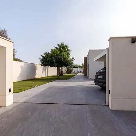 فيلة Villa Jilliot Bay سامبييري